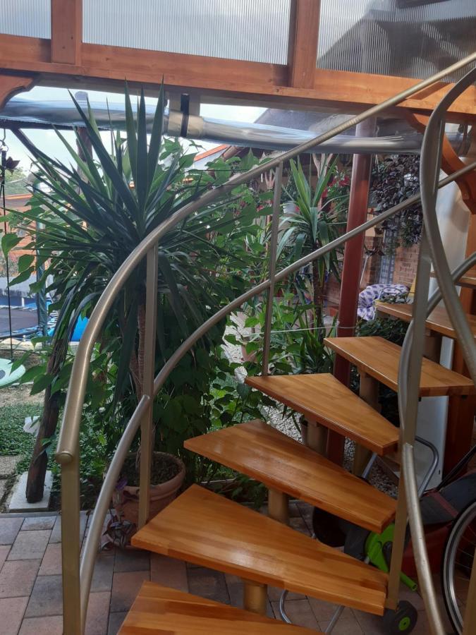 Boglárka Apartman Gyula Exterior foto